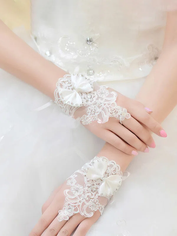 Ivory Lace Wrist Length Gloves with Bow/Beading #Milly03120044
