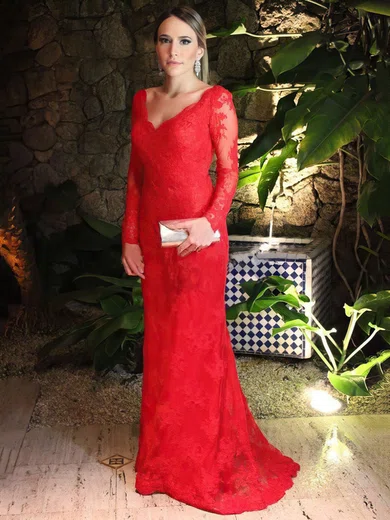 Sheath/Column V-neck Lace Sweep Train Appliques Lace Prom Dresses #Milly020102408