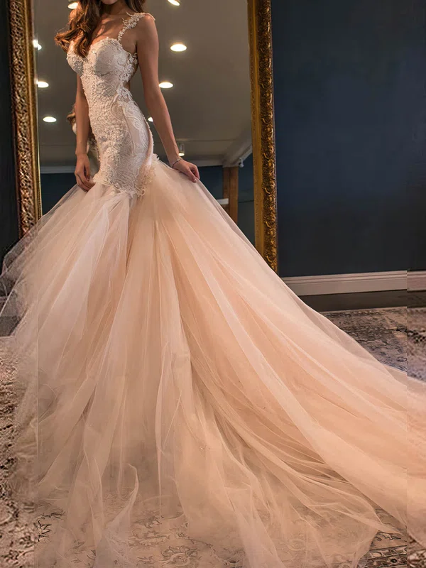 Trumpet/Mermaid Sweetheart Tulle Watteau Train Wedding Dresses With Appliques Lace #Milly00022591