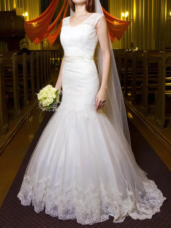 Trumpet/Mermaid V-neck Tulle Floor-length Wedding Dresses With Appliques Lace #Milly00022695