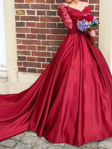Appliques Watteau Train Wedding Dress Appliques Watteau Train Wedding Dress