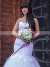 Trumpet/Mermaid Sweetheart Tulle Floor-length Appliques Lace Elegant Wedding Dresses #Milly00022831