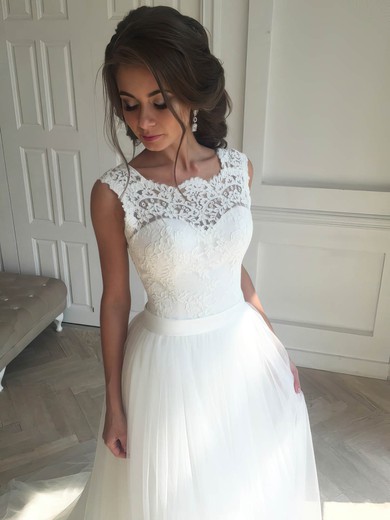 Sweet A-line Scoop Neck Tulle Sweep Train Appliques Lace Backless Wedding Dresses #Milly00022835