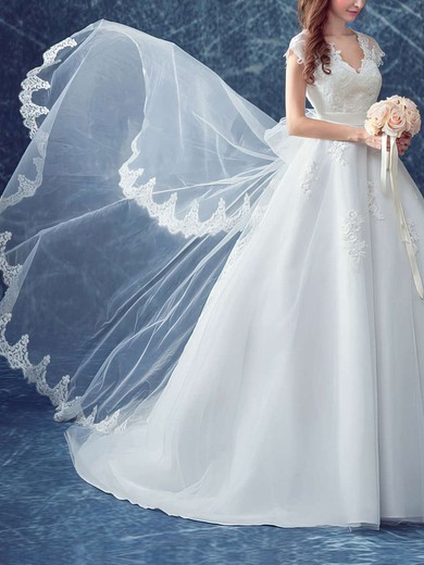 Ball Gown V-neck Tulle Court Train Wedding Dresses With Appliques Lace #Milly00022883