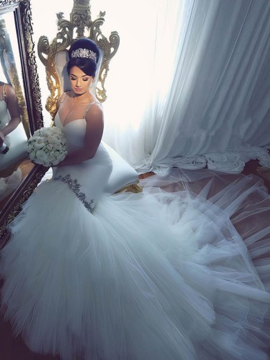 Amazing Trumpet/Mermaid V-neck Tulle Court Train Beading Backless Wedding Dresses #Milly00022885