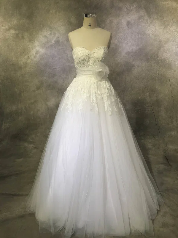 Ball Gown Sweetheart Tulle Floor-length Wedding Dresses With Appliques Lace #Milly00022928