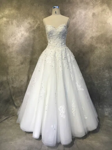 Ball Gown/Princess Sweetheart Tulle Floor-length Wedding Dresses With Appliques Lace #Milly00022935