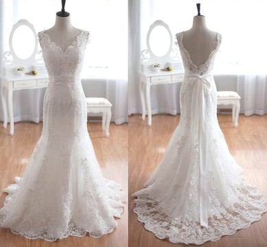 Trumpet/Mermaid V-neck Tulle Sweep Train Wedding Dresses With Appliques Lace #Milly00023013