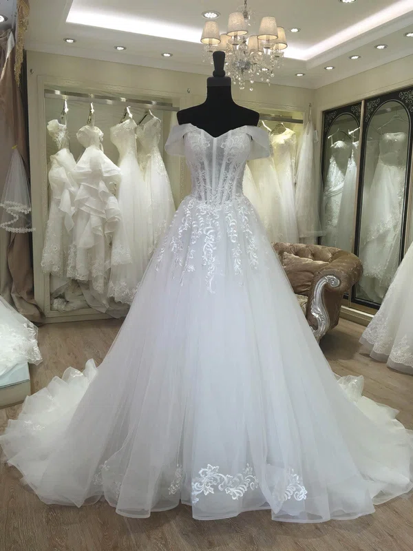 Ball Gown Off-the-shoulder Tulle Sweep Train Wedding Dresses With Appliques Lace #Milly00023080