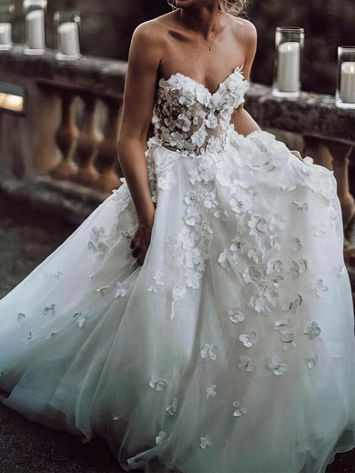 Ball Gown Sweetheart Tulle Sweep Train Wedding Dresses With Appliques Lace #Milly00023507