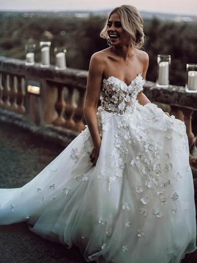 Ball Gown Sweetheart Tulle Sweep Train Wedding Dresses With Appliques Lace #Milly00023507