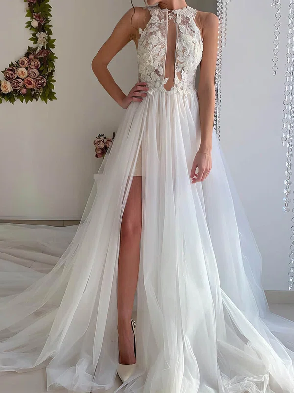 A-line Scoop Neck Tulle Chapel Train Wedding Dresses With Appliques Lace #Milly00023520