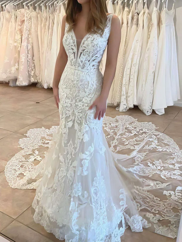 Trumpet/Mermaid V-neck Tulle Court Train Wedding Dresses With Appliques Lace #Milly00023670