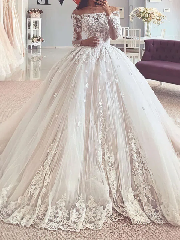 Ball Gown/Princess Off-the-shoulder Tulle Sweep Train Wedding Dresses With Appliques Lace #Milly00023754