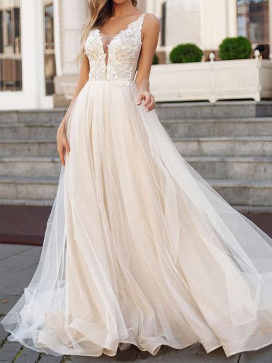 Ball Gown/Princess V-neck Tulle Court Train Wedding Dresses With Appliques Lace #Milly00023850