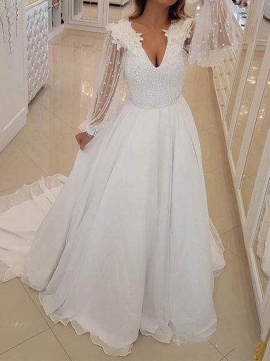 A-line V-neck Chiffon Sweep Train Wedding Dresses With Appliques Lace #Milly00023981