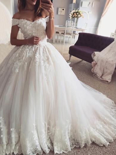 A-line Off-the-shoulder Tulle Court Train Appliques Lace Wedding Dresses #Milly00024032