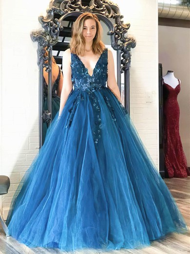 Ball Gown V-neck Tulle Sweep Train Appliques Lace Prom Dresses #Milly020107262