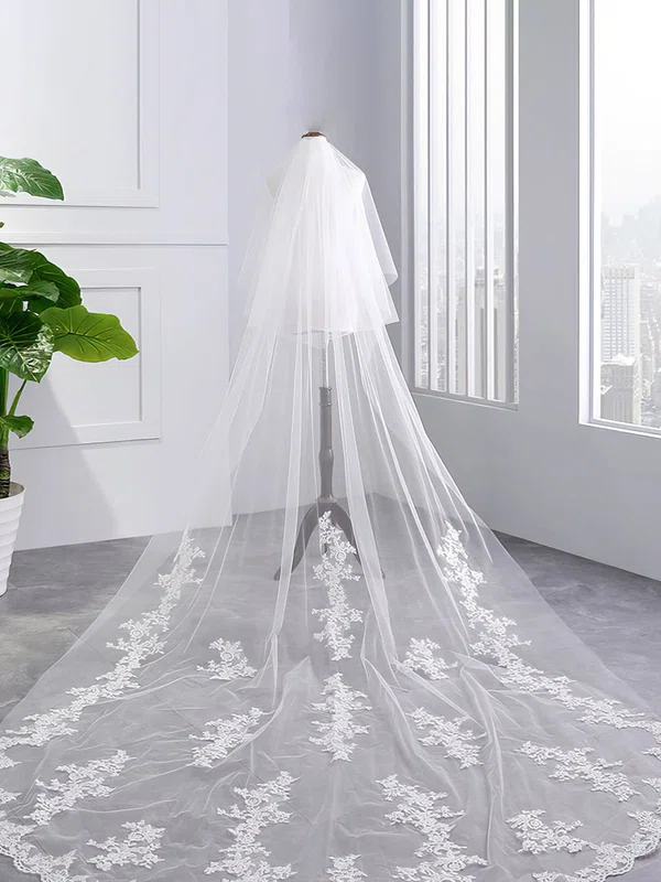 Cathedral Bridal Veils Two-tier Lace Applique Edge Applique Classic #Milly03010176