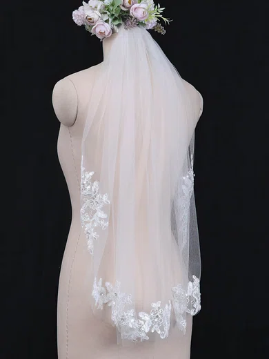 Fingertip Bridal Veils One-tier Lace Applique Edge Beading Classic #Milly03010236