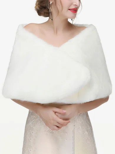 Wrap Faux Fur Sleeveless #Milly03040074