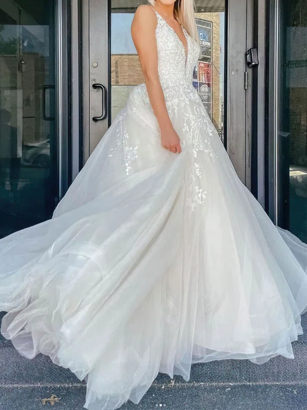 Ball Gown/Princess V-neck Tulle Sweep Train Wedding Dresses With Appliques Lace #Milly00024058