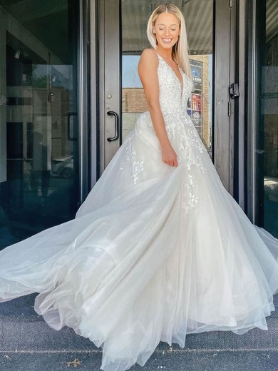 Ball Gown V-neck Tulle Sweep Train Wedding Dresses With Appliques Lace #Milly00024058