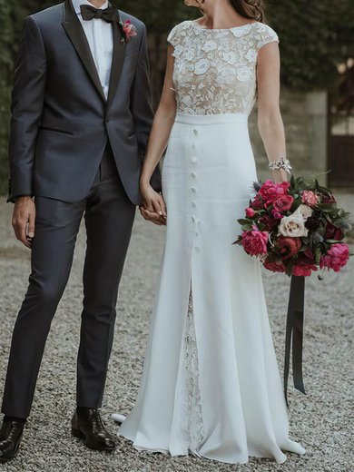 Sheath/Column Scoop Neck Lace Chiffon Floor-length Wedding Dresses With Buttons #Milly00024086