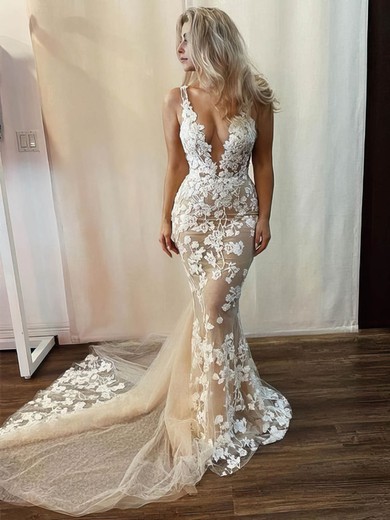Trumpet/Mermaid V-neck Tulle Sweep Train Appliques Lace Wedding Dresses #Milly00024156