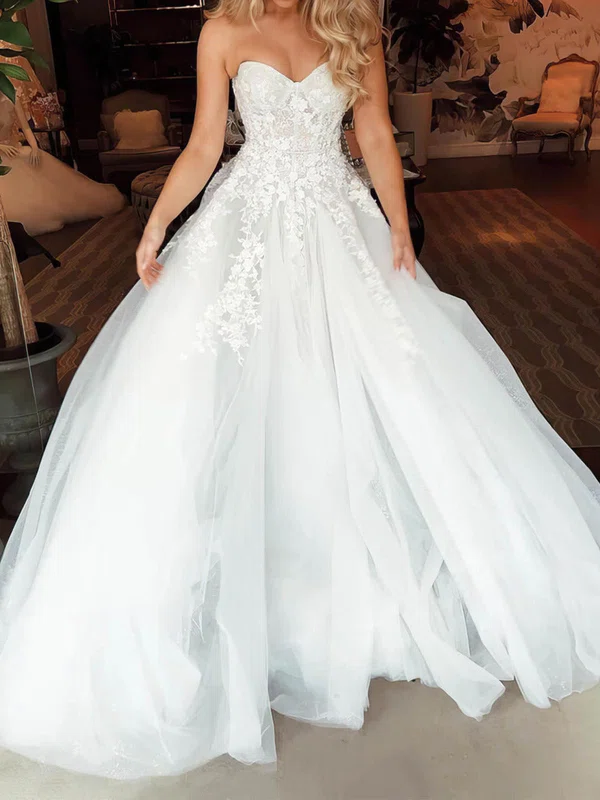 Ball Gown/Princess Sweetheart Tulle Sweep Train Wedding Dresses With Appliques Lace #Milly00024204