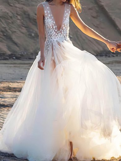 Ball Gown/Princess V-neck Tulle Sweep Train Wedding Dresses With Appliques Lace #Milly00024261