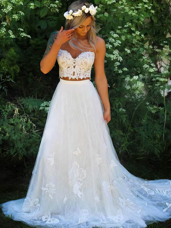 Ball Gown Sweetheart Tulle Sweep Train Wedding Dresses With Appliques Lace #Milly00024321