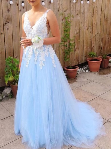 Ball Gown/Princess V-neck Tulle Sweep Train Prom Dresses With Appliques Lace S020107955