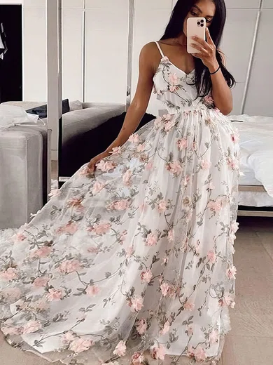 Ball Gown/Princess Sweep Train V-neck Tulle Flower(s) Prom Dresses #Milly020108749