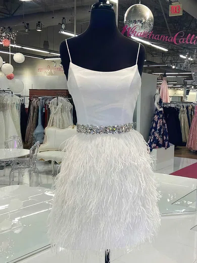 Sheath/Column Scoop Neck Silk-like Satin Short/Mini Homecoming Dresses With Feathers / Fur #Milly020110769