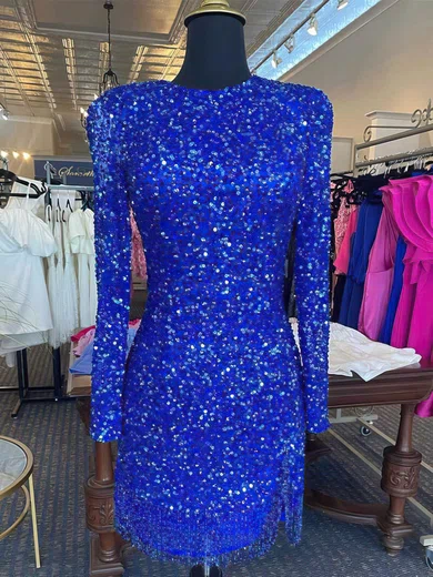 Sheath/Column Scoop Neck Velvet Sequins Short/Mini Homecoming Dresses With Beading #Milly020110796