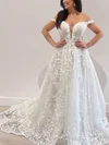 Ball Gown/Princess V-neck Tulle Sweep Train Wedding Dresses With Appliques Lace #Milly00024728