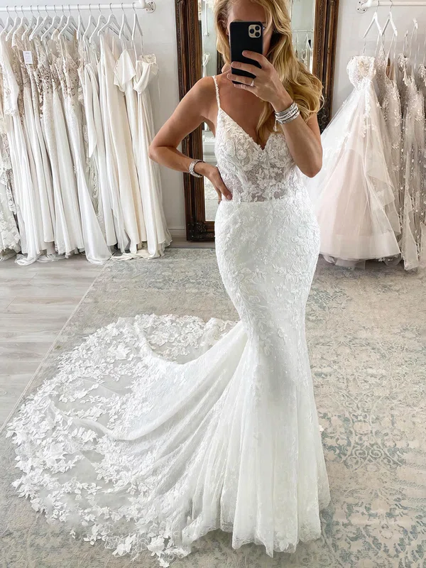 Trumpet/Mermaid V-neck Lace Tulle Sweep Train Wedding Dresses With Appliques Lace #Milly00026386