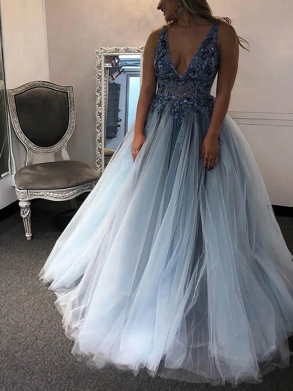 Ball Gown V-neck Tulle Sweep Train Prom Dresses With Appliques Lace ...