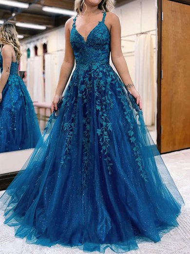 Ball Gown V-neck Tulle Prom Dresses With Appliques #Milly020115278