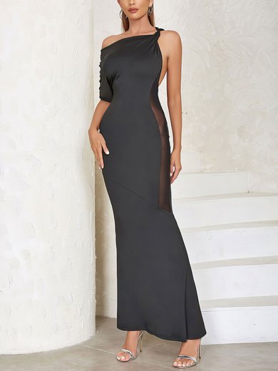 Black Asymmetrical Shoulder Maxi Dress PT02025197