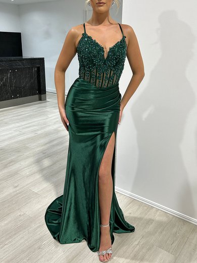 Trumpet/Mermaid V-neck Silk-like Satin Sweep Train Prom Dresses With Appliques Lace S020117964