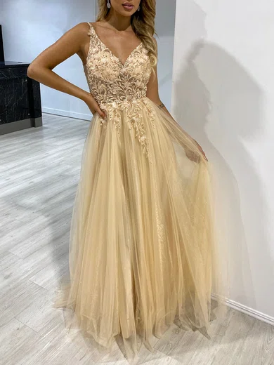 Ball Gown V-neck Tulle Prom Dresses With Appliques #Milly020118329
