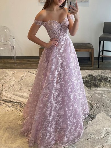 Ball Gown/Princess Off-the-shoulder Lace Floor-length Prom Dresses With Appliques Lace S020119653