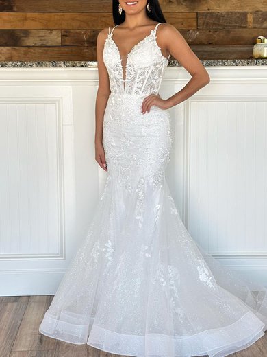 Trumpet/Mermaid V-neck Glitter Sweep Train Prom Dresses With Appliques Lace #Milly020120017