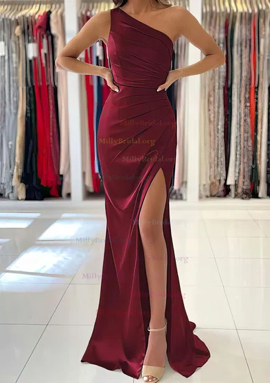 Satin Ruched Trumpet Mermaid Burgundy Prom Dress Satin Ruched Trumpet Mermaid Burgundy Prom Dress