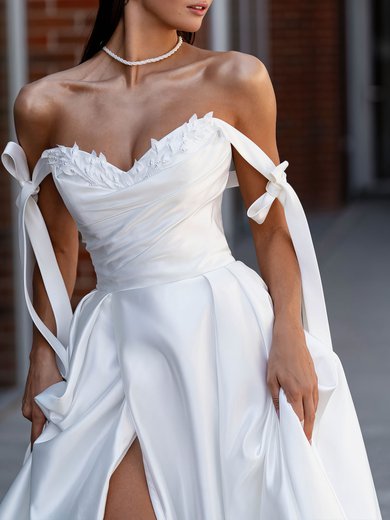 Ball Gown/Princess Off-the-shoulder Satin Chapel Train Wedding Dress #Milly00026818