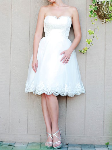 Sweet White Lace-up Sweetheart Organza Lace Appliques Knee-length Wedding Dress #00020476