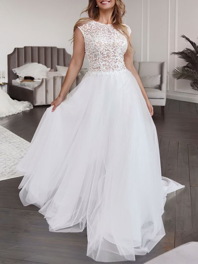 Ball Gown/Princess Scoop Neck Tulle Sweep Train Wedding Dress With Lace #Milly00027444