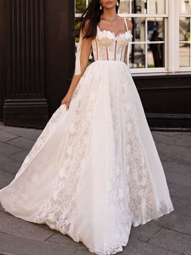 Ball Gown/Princess Sweetheart Lace Sweep Train Wedding Dress With Beading #Milly00027083